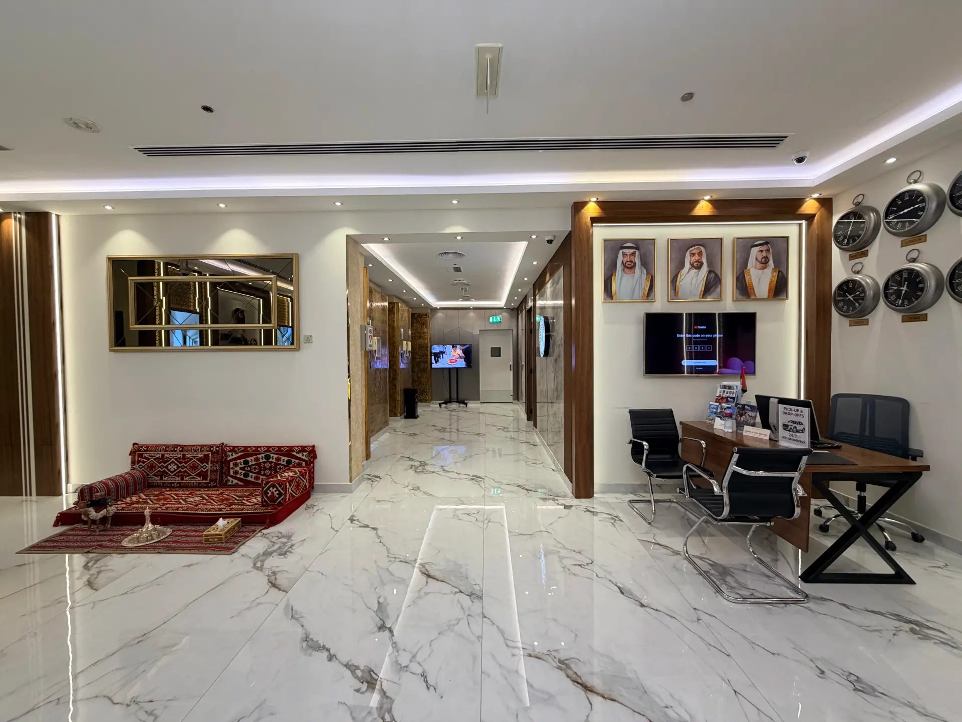 Reflections Hotel Rooftop Infinity Pool